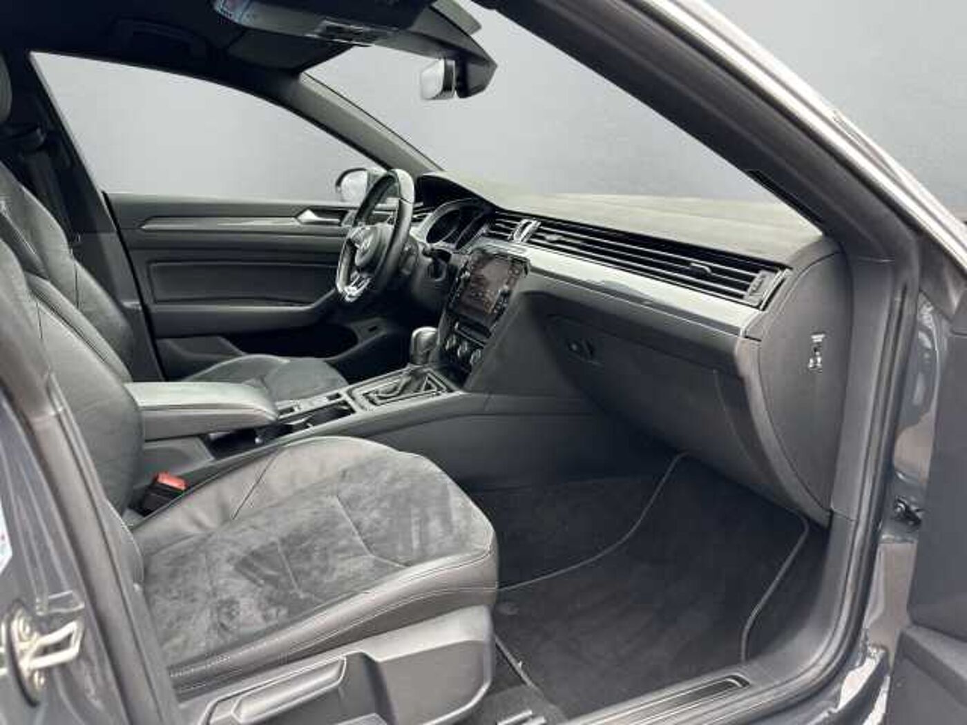 Volkswagen  R-Line 2.0 TSI Navi Leder digitales Cockpit LED Sperrdiff.