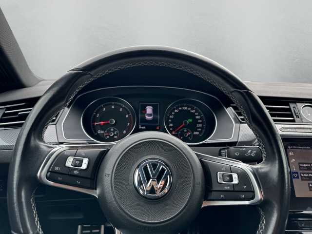 Volkswagen  R-Line 2.0 TSI Navi Leder digitales Cockpit LED Sperrdiff.