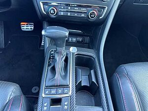 Kia  Sportswagon GT Line 1.7 CRDi El. Panodach Navi Soundsystem Klimasitze LED Kurven